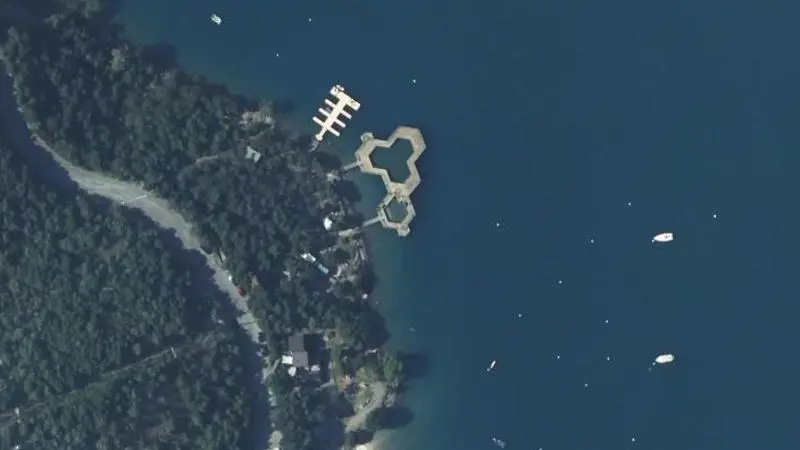 Vue aérienne : Baignade Flottante du Bois Vieux