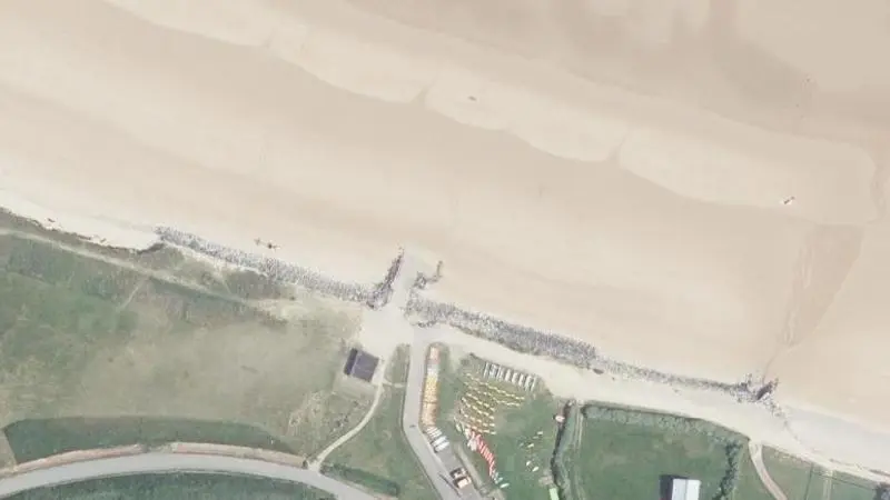 Vue aérienne : Plage du Village de Vacances