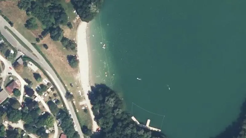 Vue aérienne : Plan d'eau St Jean de Chevelu