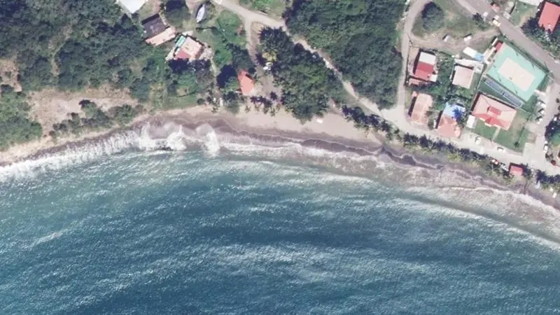 Vue aérienne : Petite Anse : Face Marigot