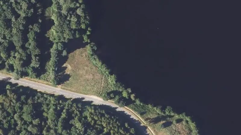 Vue aérienne : Plage du lac de Vassivière