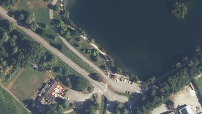 Vue aérienne : Plan d'eau de Carouge