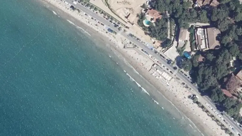 Vue aérienne : Plage Doree Centre