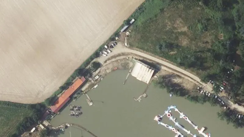 Vue aérienne : Plage du lac de Negret