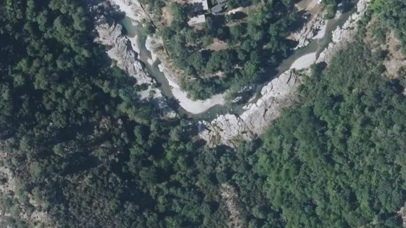 Vue aérienne : Baignade du Gardon de Sainte-Croix