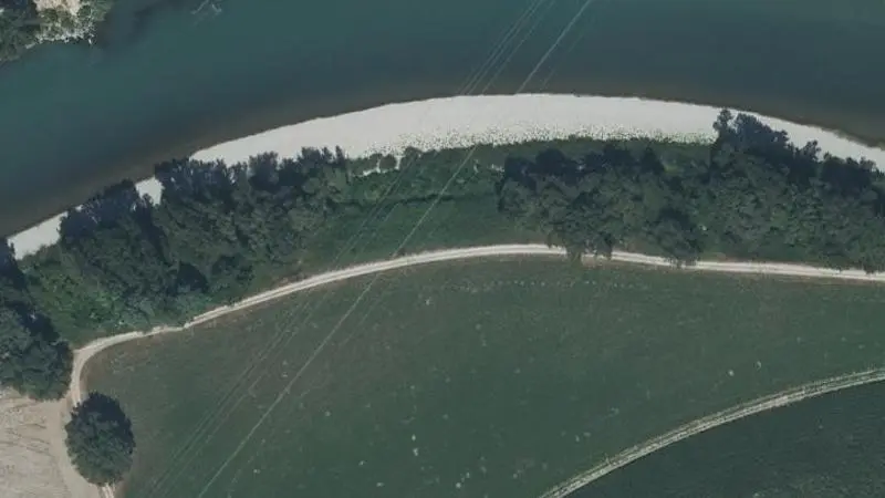 Vue aérienne : Plage du Rhône
