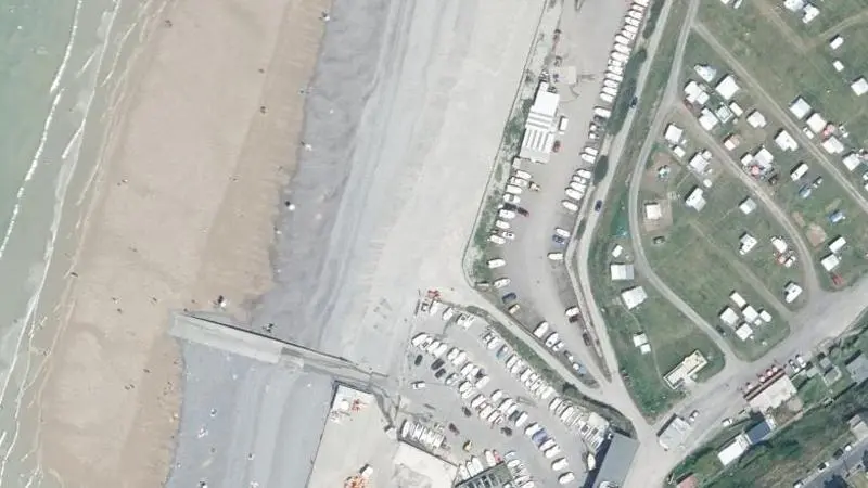 Vue aérienne : Plage Surveillee de Woignarue