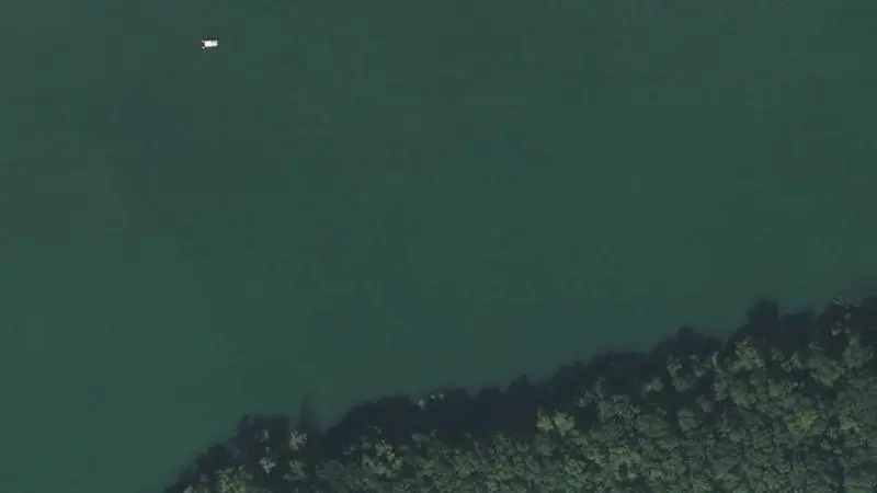 Vue aérienne : Lacs de Laives