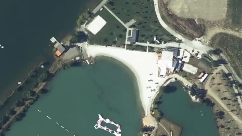 Vue aérienne : Baignade Lac des Bonnets Muret