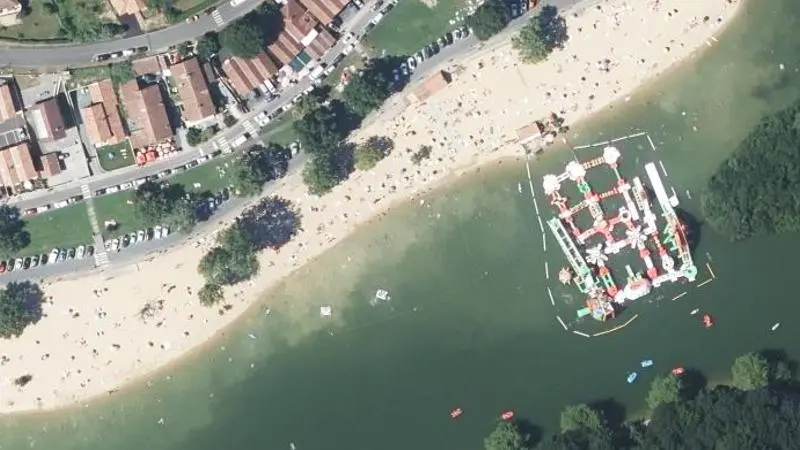 Vue aérienne : Plage Lac St Pee sur Nivelle