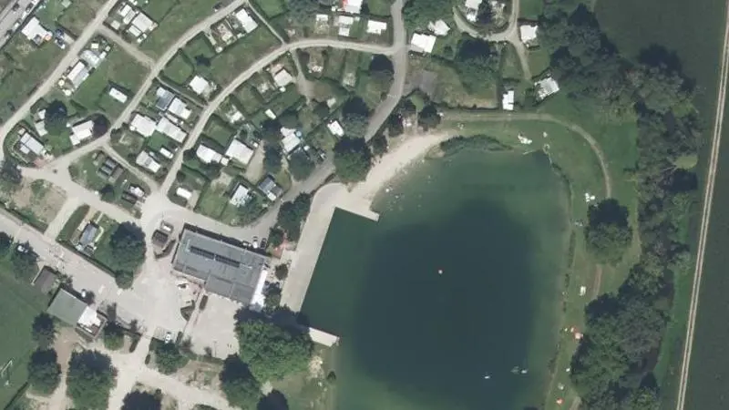 Vue aérienne : Baignade Municipale du Camping du Lac d'Erstein