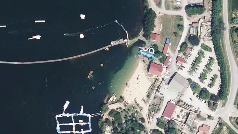 Vue aérienne : Lac de Sames-Domaine des Nymphes