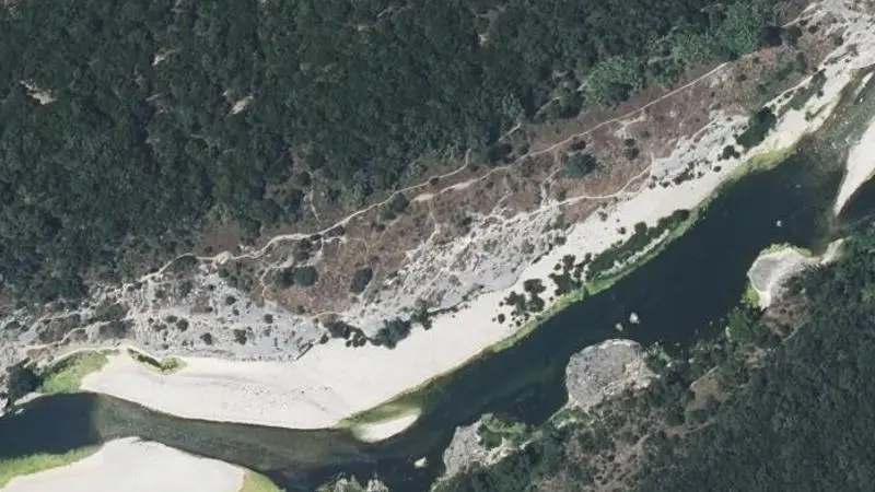 Vue aérienne : Plage du Gardon