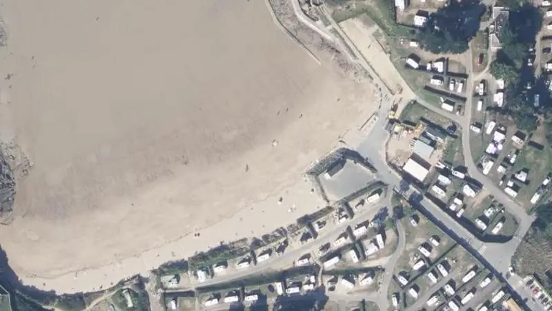 Vue aérienne : Port Blanc