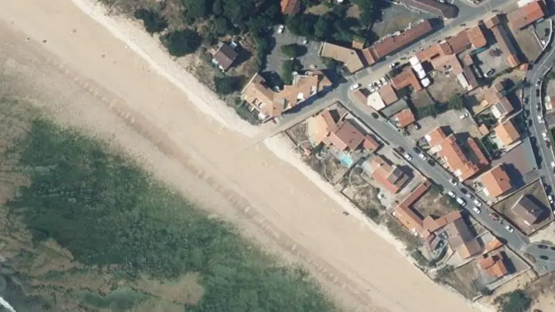 Vue aérienne : Plage du Rocher