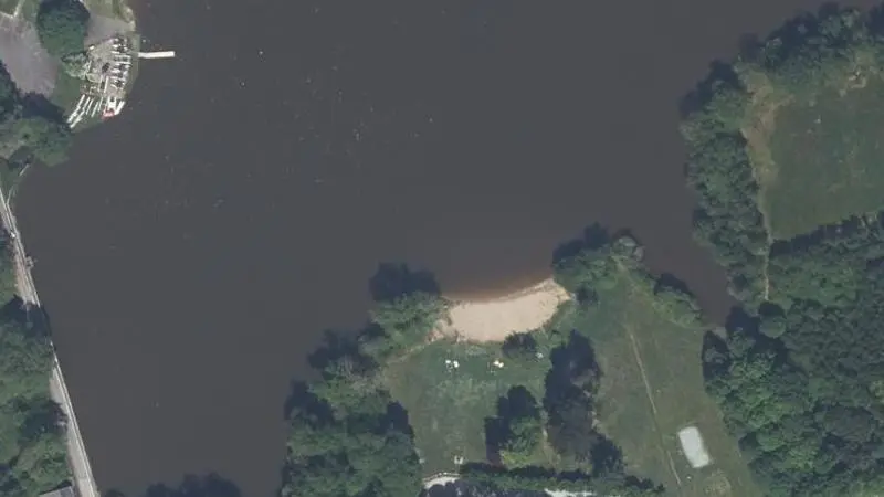 Vue aérienne : Etang Aume