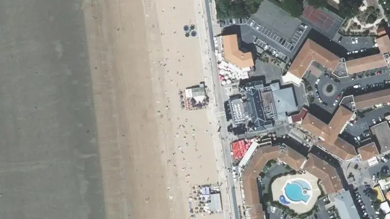 Vue aérienne : Plage Casino