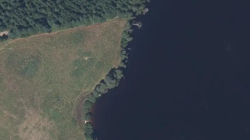 Vue aérienne : Plage du lac de Vassivière