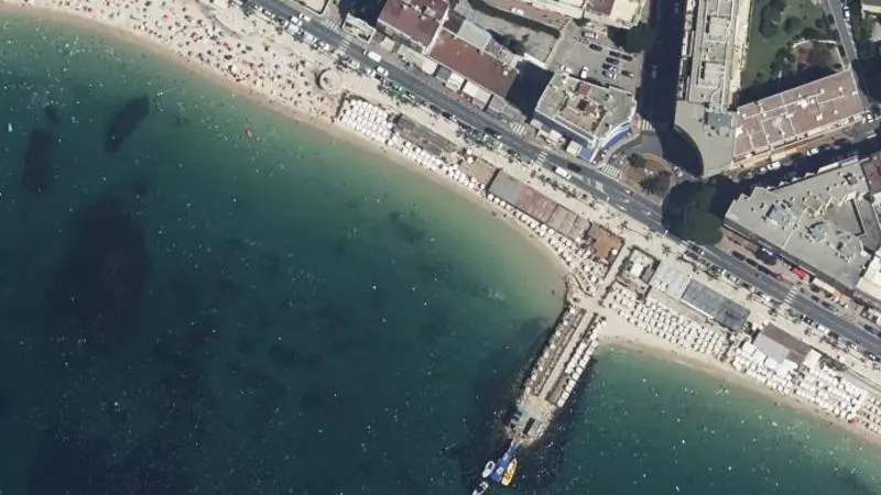 Vue aérienne : Grande Plage Juan les Pins