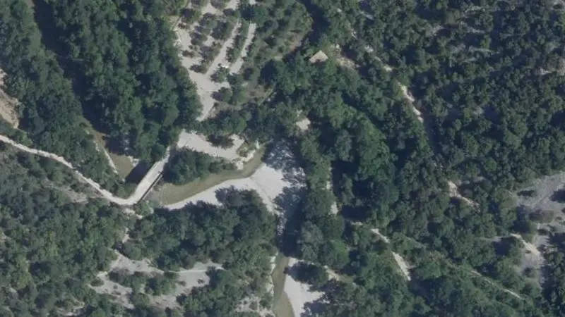 Vue aérienne : Plage du Toulourenc