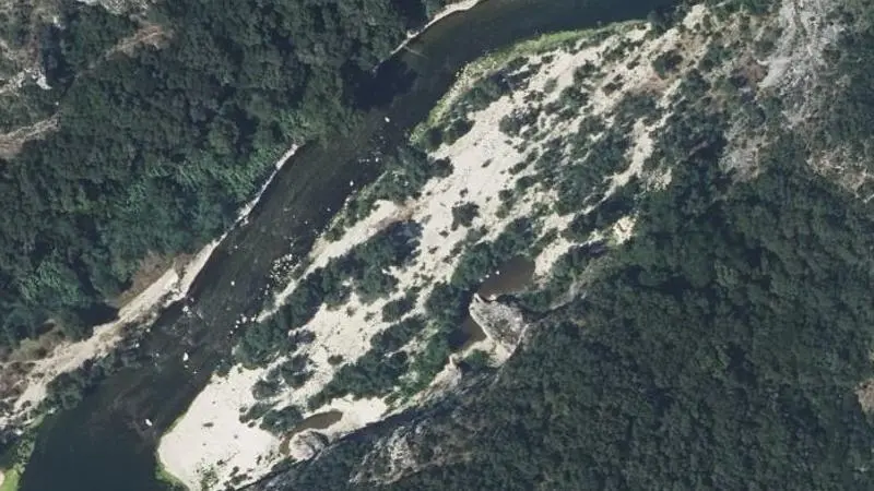 Vue aérienne : Plage du Gardon