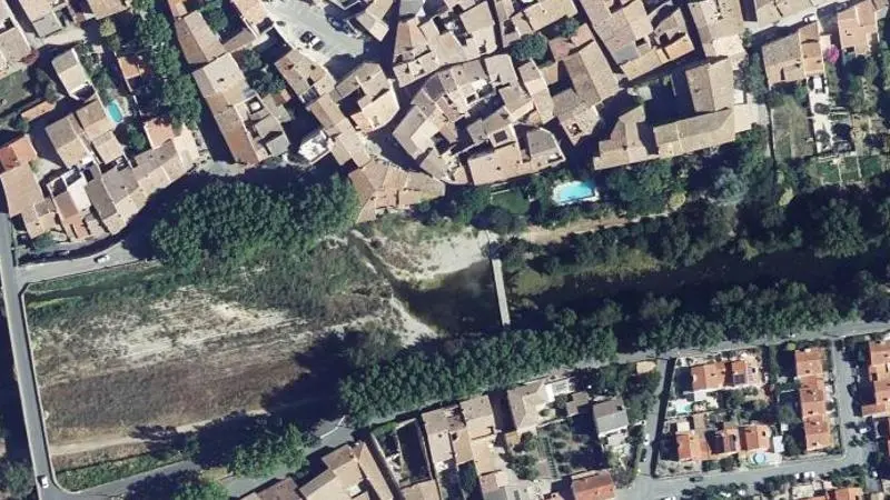 Vue aérienne : Le Gue sur la Cesse