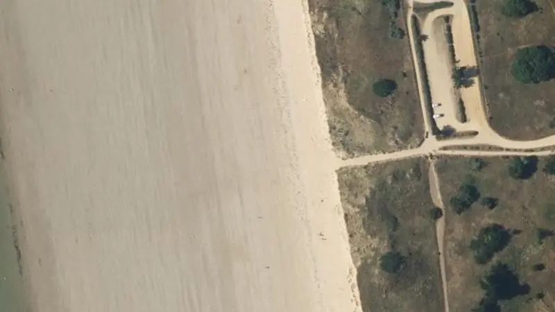 Vue aérienne : Plage du Mûrier