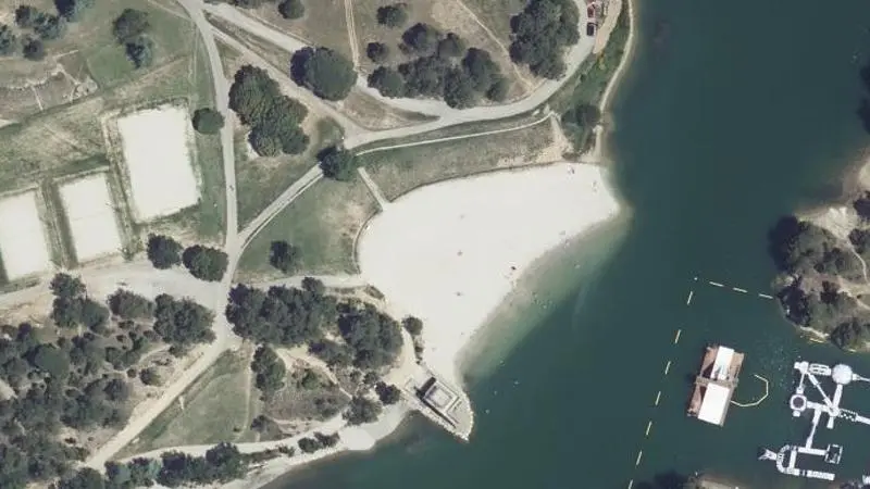 Vue aérienne : Lac de la Cavayôre