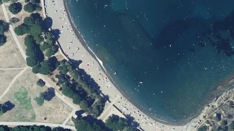 Vue aérienne : Plage de l'Usine