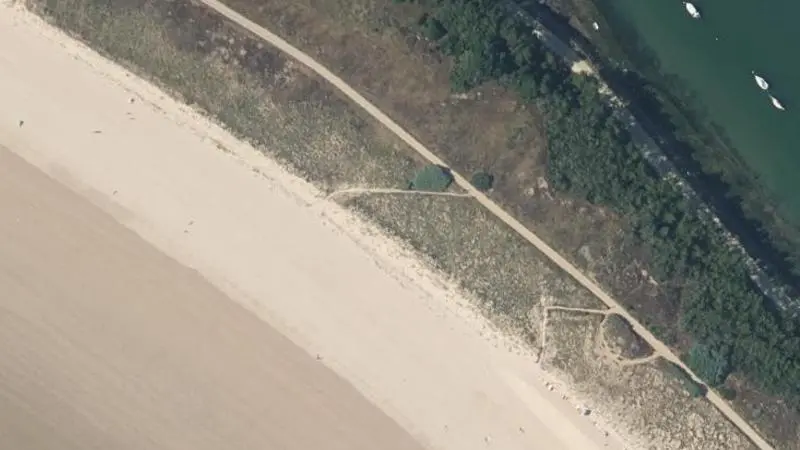 Vue aérienne : Plage de la Garenne