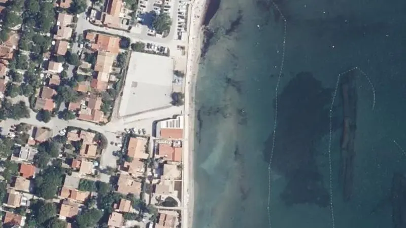 Vue aérienne : Plage la Capte-Village