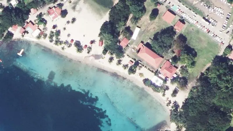 Vue aérienne : Anse Figuier : Milieu Plage