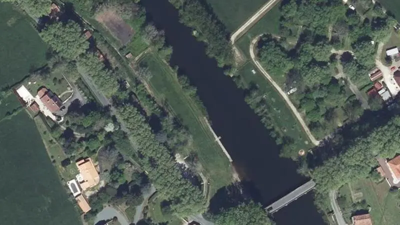 Vue aérienne : Camping Municipal de Lisle