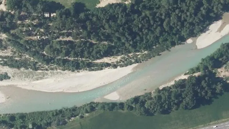 Vue aérienne : Drome Aval Saillans
