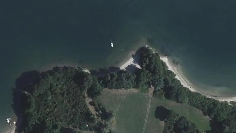 Vue aérienne : Plage du lac de Pareloup
