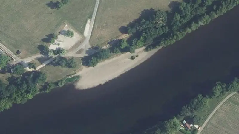 Vue aérienne : Plage de la Dordogne