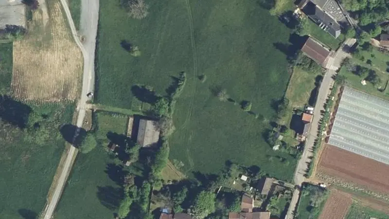 Vue aérienne : Etang Communal de Nantheuil