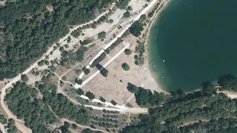 Vue aérienne : Baignade du lac Jean-Marie Rouché