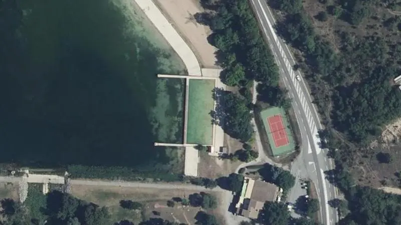 Vue aérienne : Centre de loisirs le Petit Lac