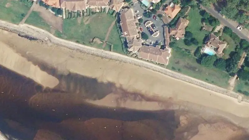 Vue aérienne : Plage du Courant