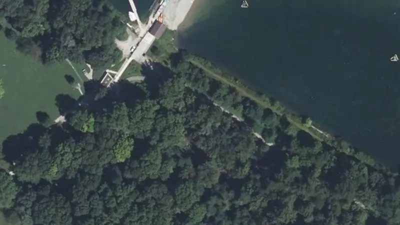 Vue aérienne : Base de Loisirs du Bois Français