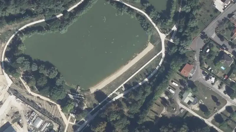 Vue aérienne : Plan d'eau du Nid a la Caille