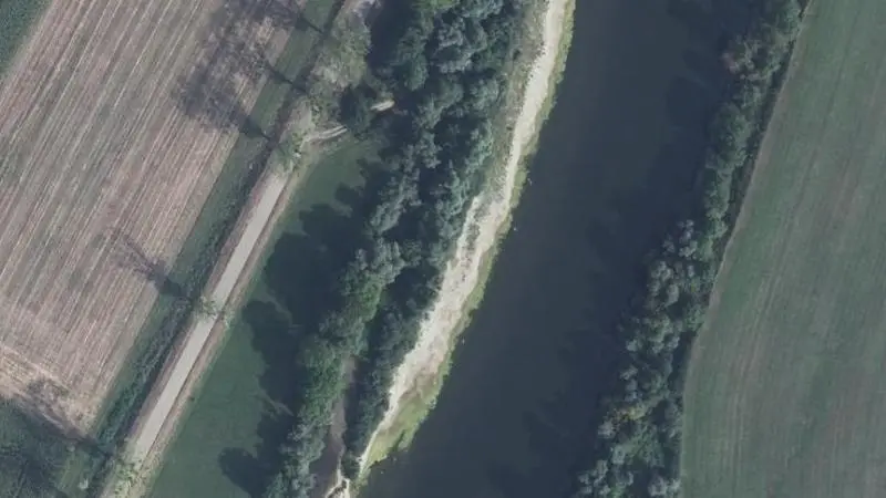 Vue aérienne : Plage du Doubs