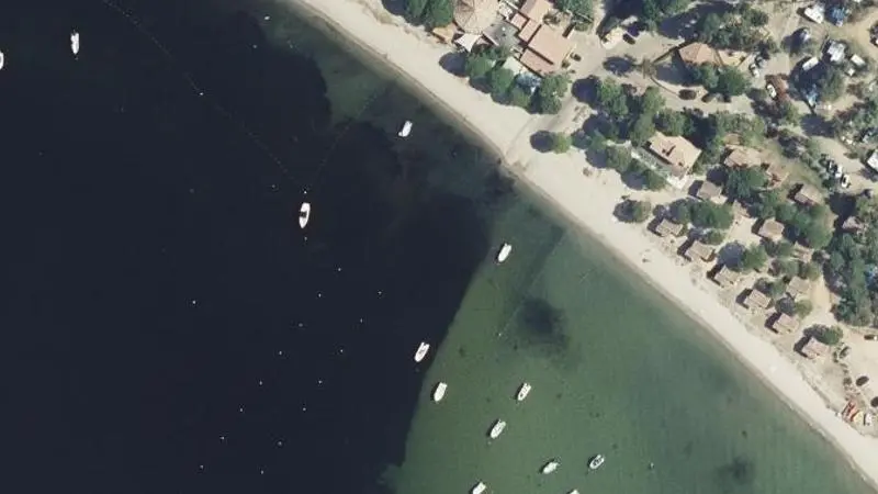 Vue aérienne : Baie de Stagnoli Est