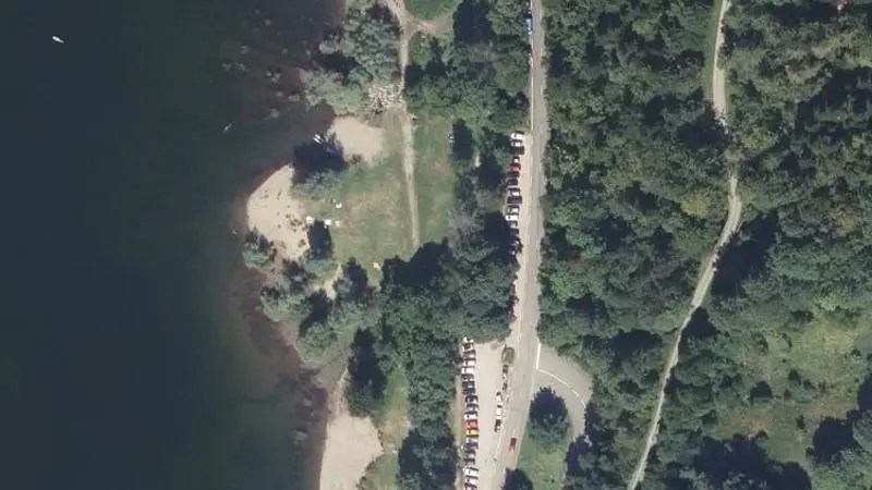 Vue aérienne : Lac de Kruth Wildenstein