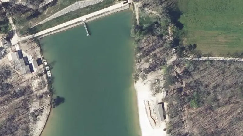 Vue aérienne : Etang de Neuf Font (grde Plage)