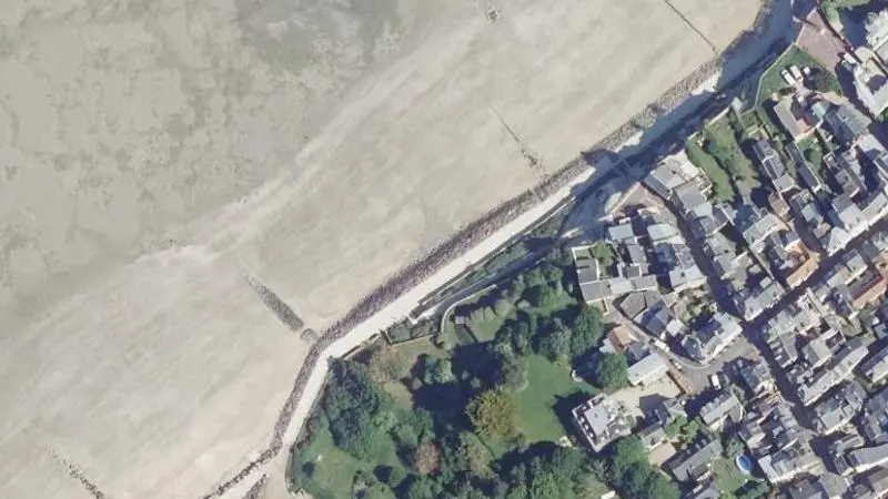 Vue aérienne : Plage des Graves