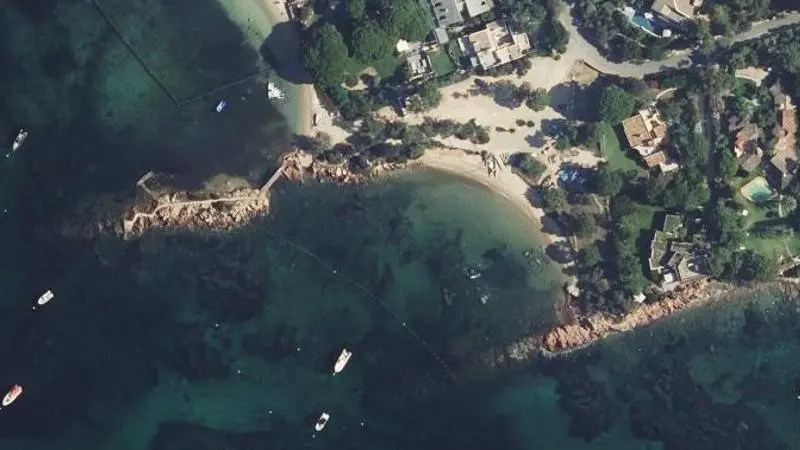 Vue aérienne : Cala Rossa