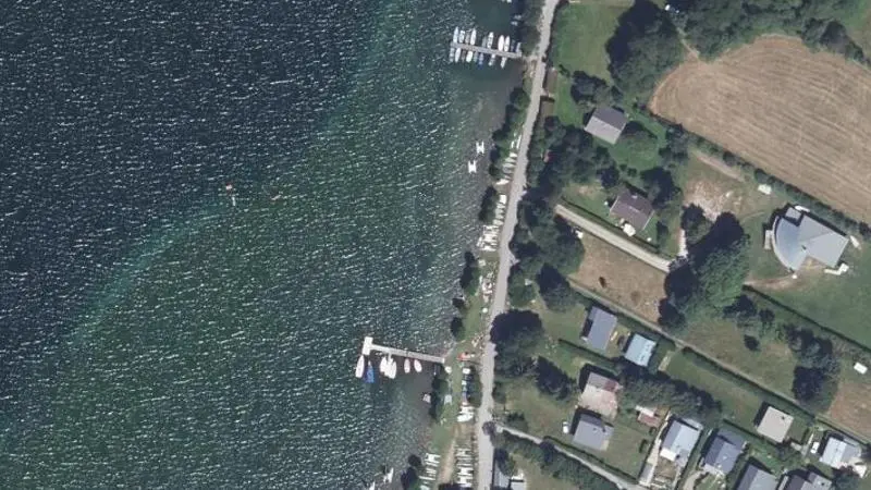 Vue aérienne : Lac de Laffrey