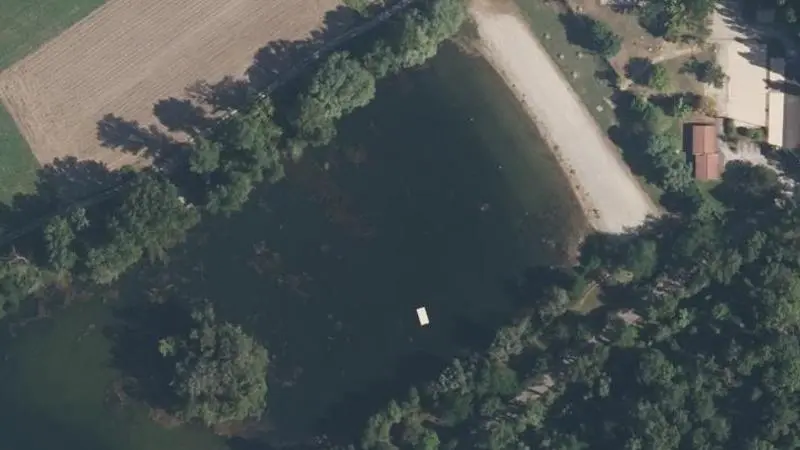 Vue aérienne : Plan d'eau Communal de Glandieu